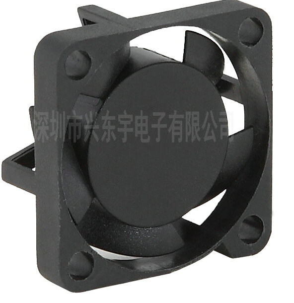 【電腦散熱風扇批發(fā)廠家】精益求精的產(chǎn)品，你值得期待。